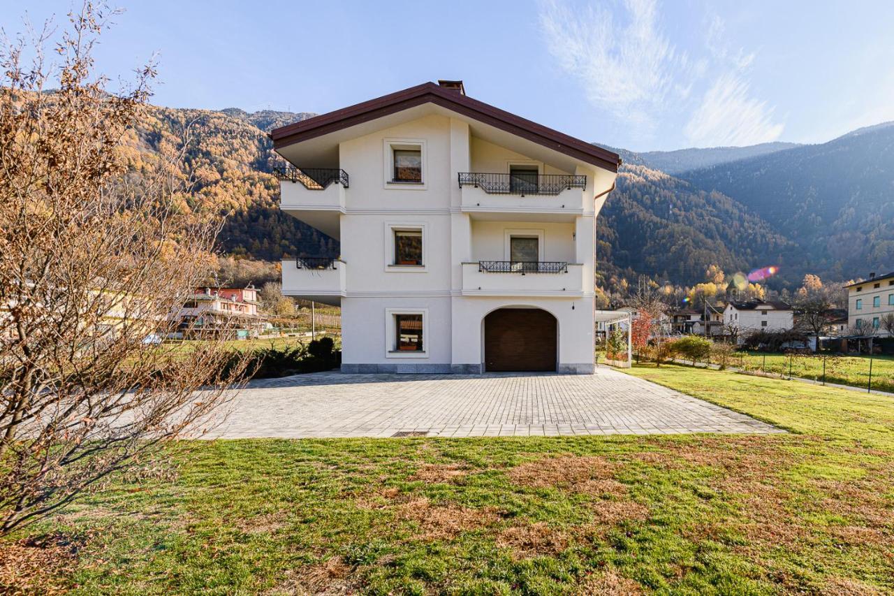 Villa Santa Maria Lovero Valtellino エクステリア 写真